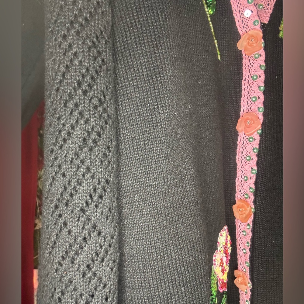 VTG Storybook Knits Sequin Rose Sweater - Picture 4 of 6